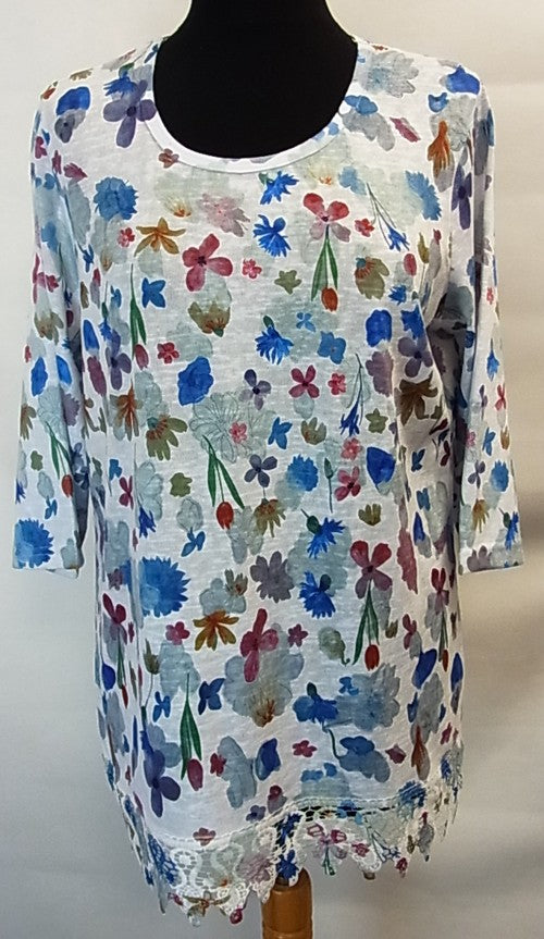 Floral Printed Long Top with 3/4 Sleeves